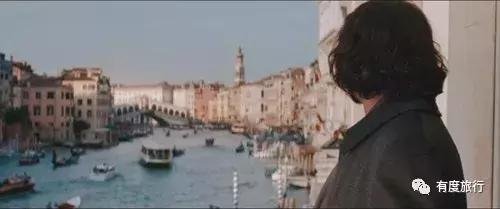 跟着赫本去旅行,奥黛丽赫本罗马假日的绝美镜头