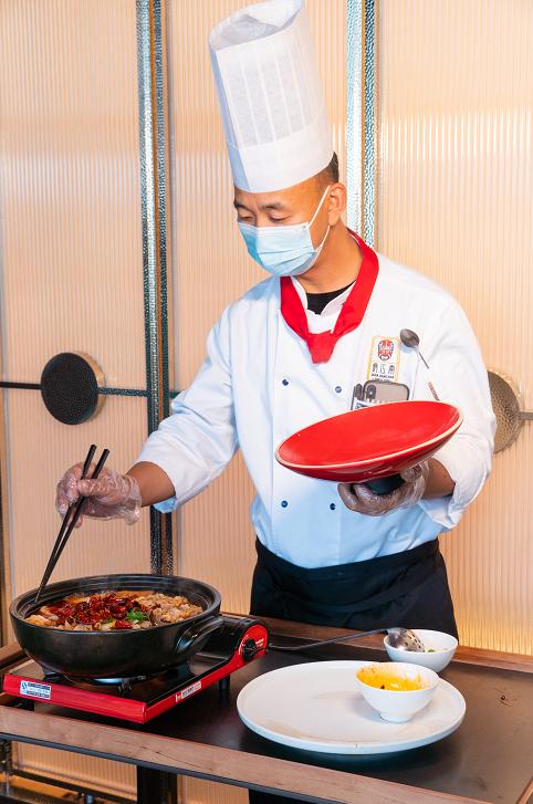 北国金秋好时光春城首遇“俏江南”