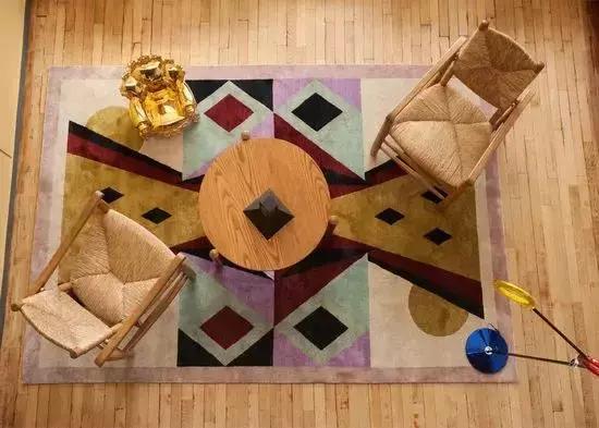 是什么，让这座公寓成为巴黎朝圣之地