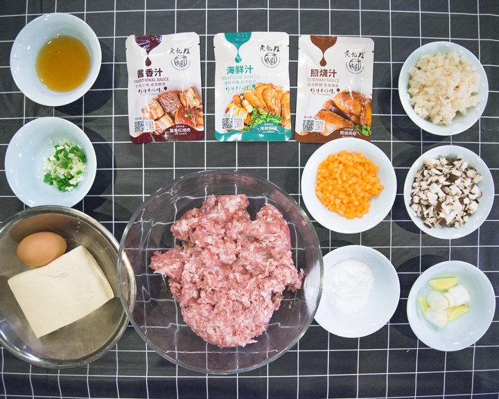 怎么调四喜丸子好吃又嫩,四喜丸子饭店大厨做法