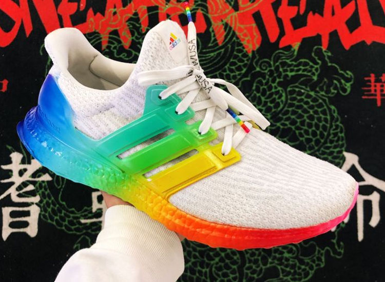 boost运动鞋发黄,踩屎感boost内增高