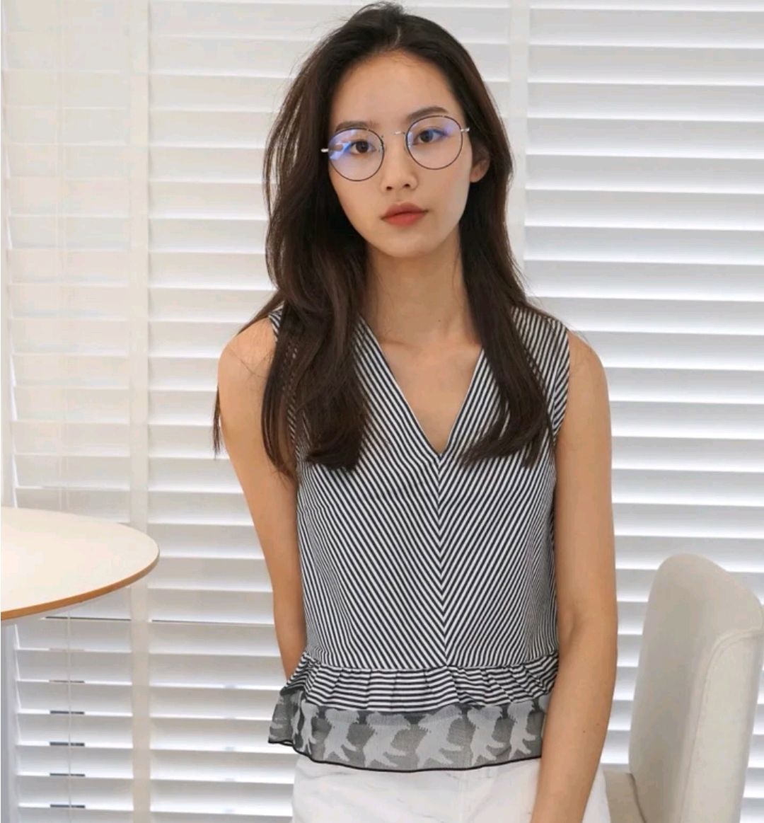 眼镜框如何搭配脸型,眼镜框怎么选择适合脸型显脸小