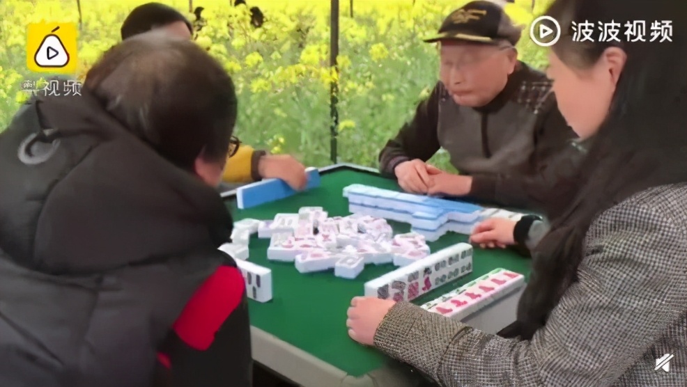 广东赌神、四川雀圣,中国人打麻将到底有多野