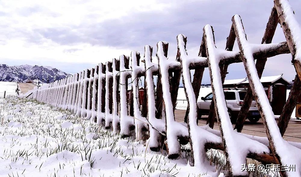 甘肃祁连山下雪,祁连山雪景壮观