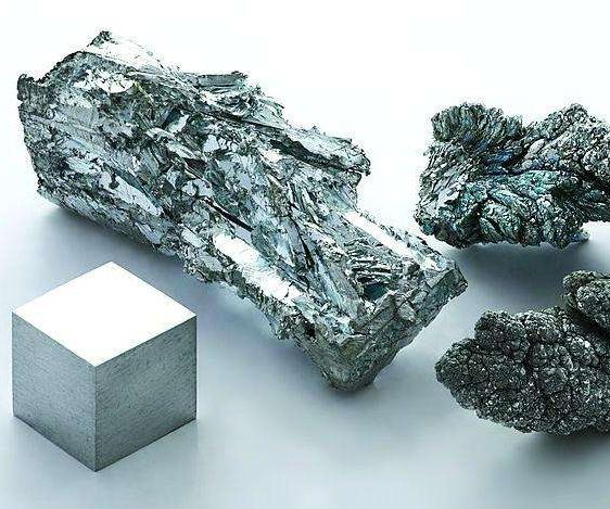 头发缺锌的症状图,免疫力低下造成头发发黄