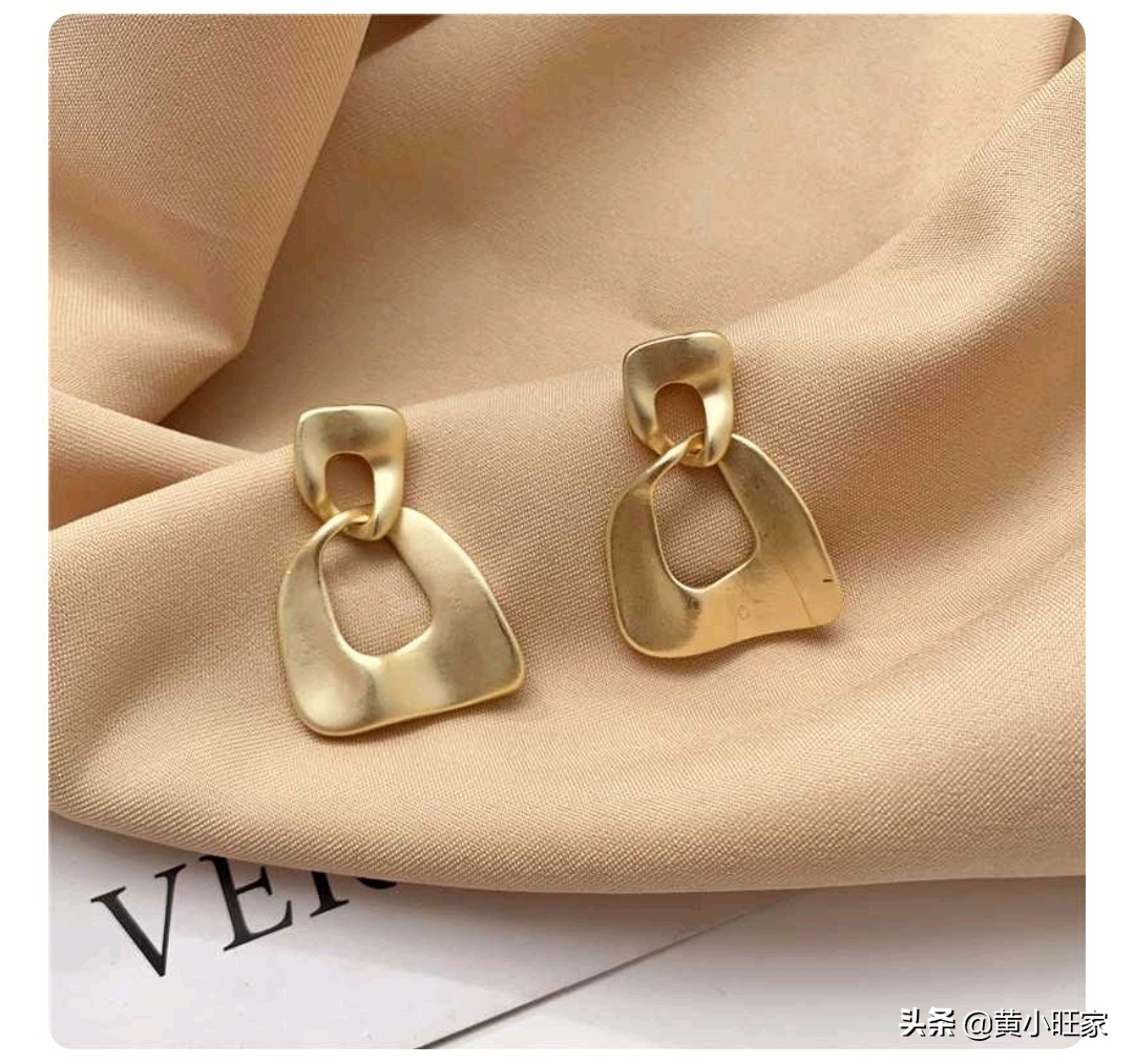 百元以内的纯银耳饰品牌,平价银色耳饰