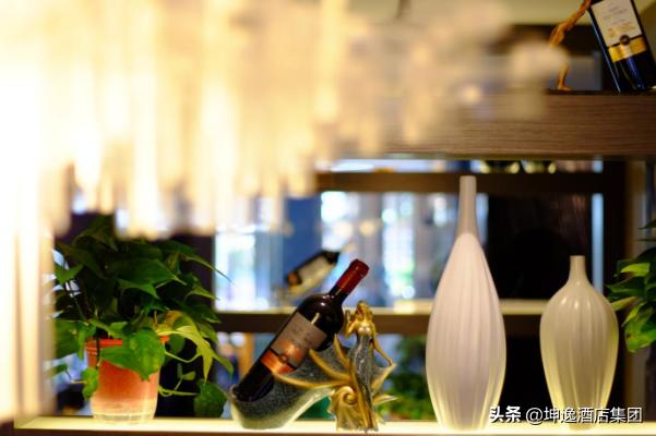 坤逸酒店集团加盟投资,坤逸精品酒店投资多少钱