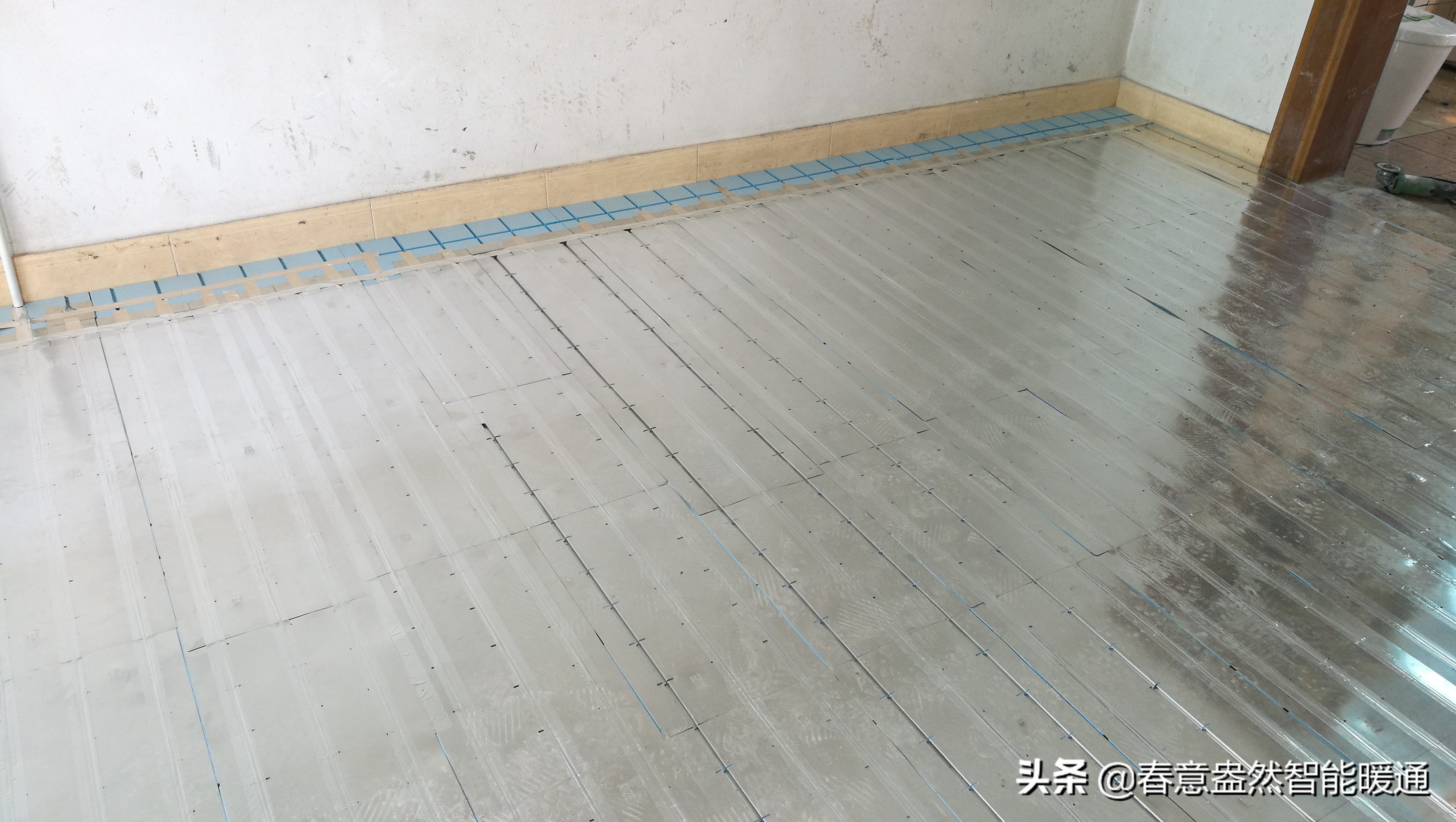 发热电缆铺设视频完整版,发热电缆电地暖接线图