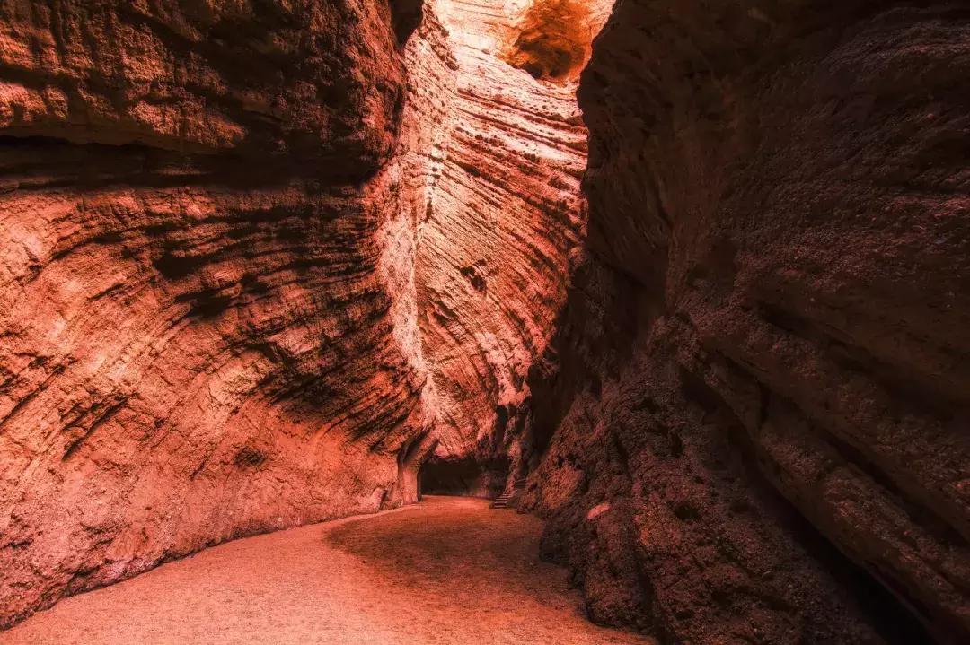 新疆的北疆和南疆哪个更美,北疆新疆之美