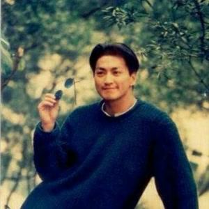 展昭何家劲近况,展昭何家劲直播