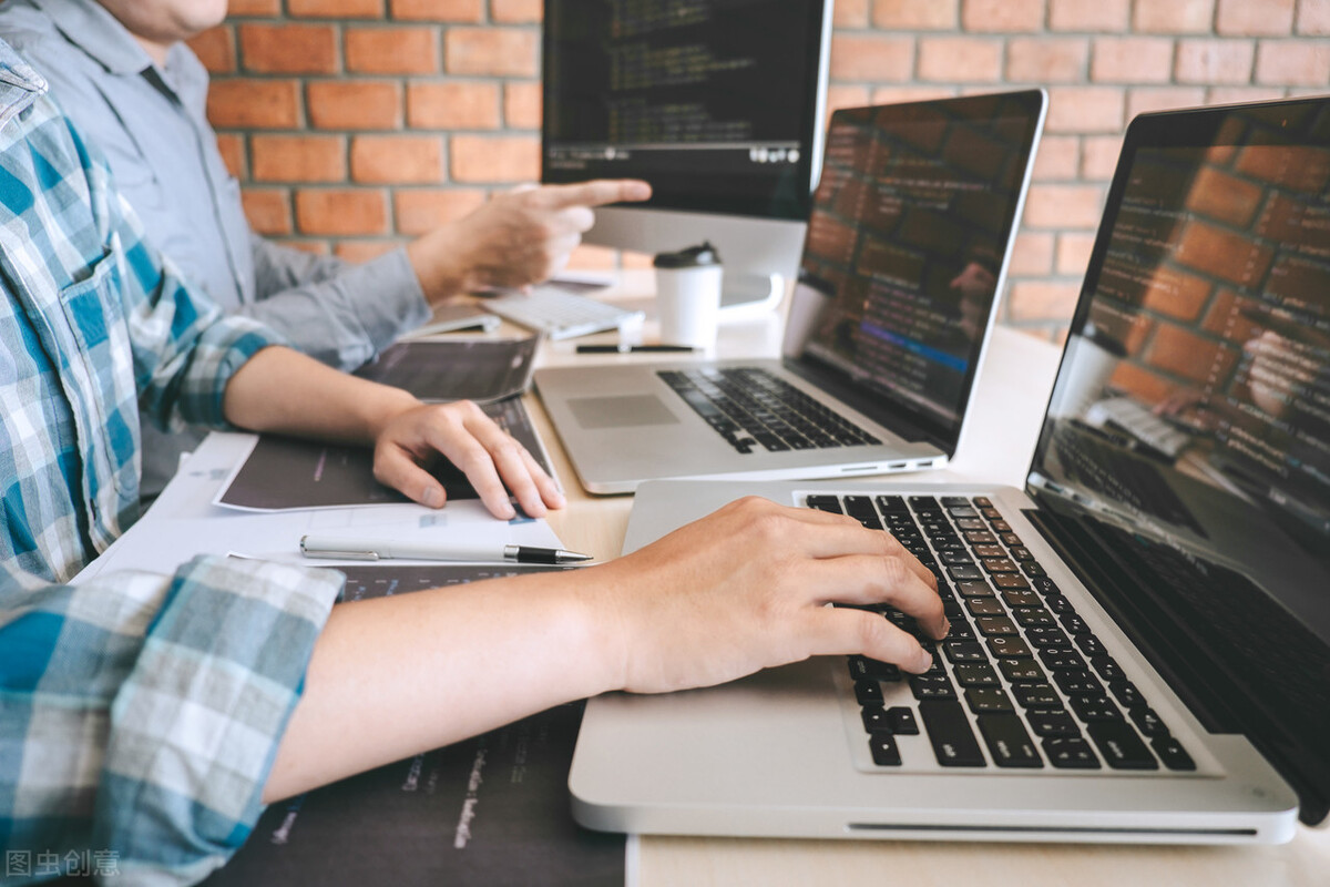 电脑屏幕变高了怎么办,电脑屏幕感觉拉高了很模糊