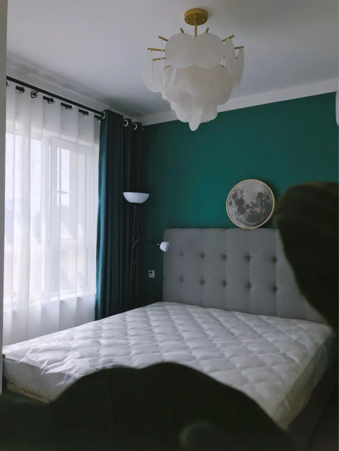 打造舒适的卧室,卧室床头选什么材质