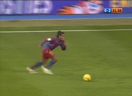 巴西足球历史十大球星名单,巴西十大足球巨星排名