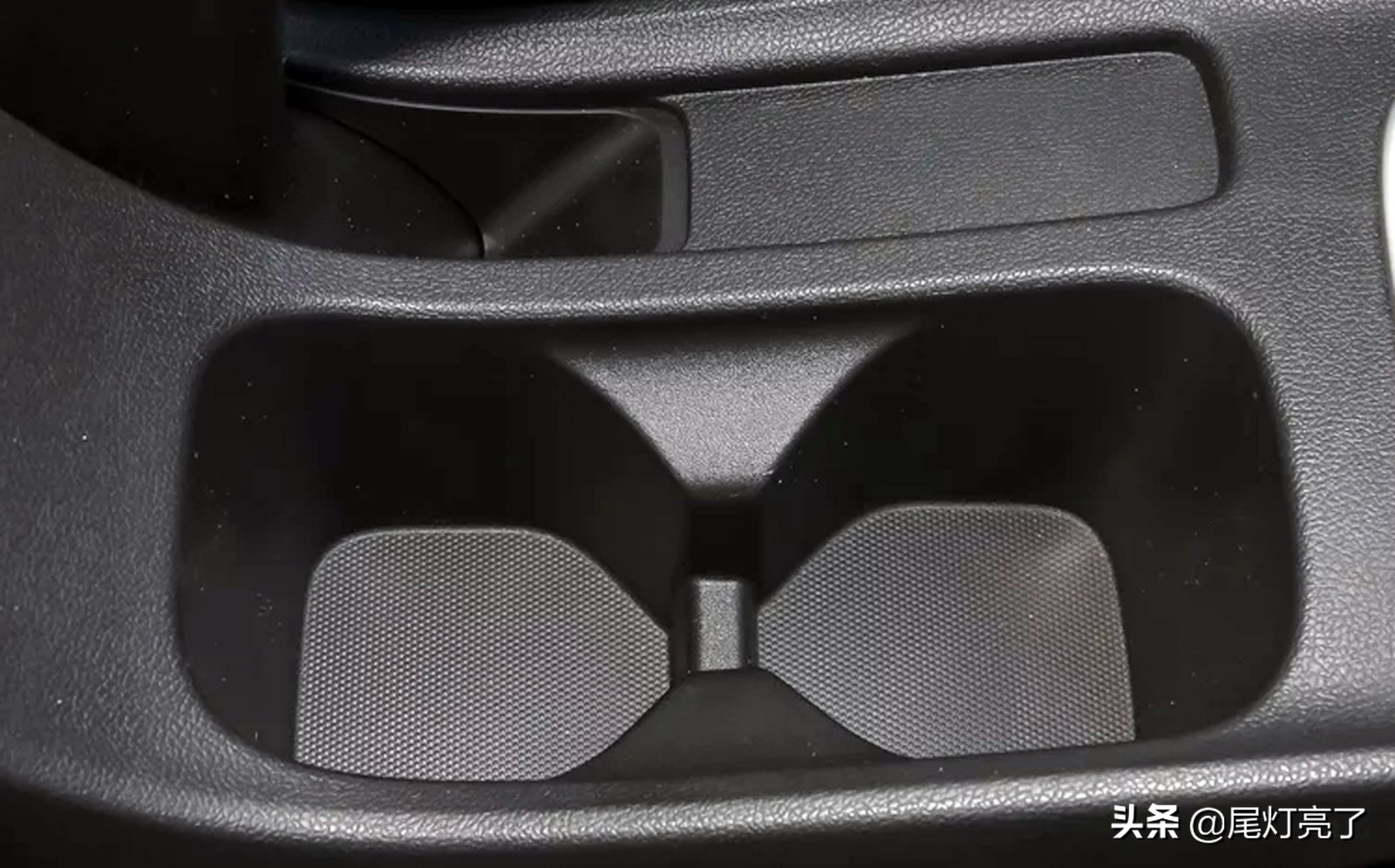 三缸动力，运动外观，作为科沃兹的二哥科鲁兹的小弟，科鲁泽咋样