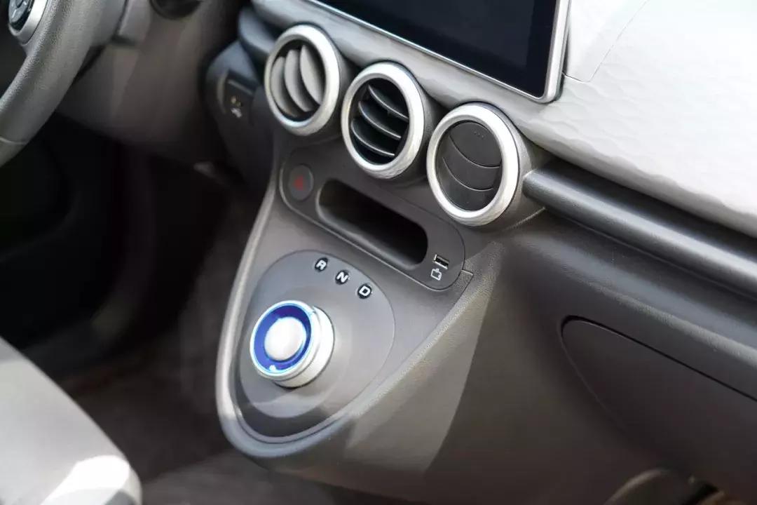 欧拉R1试驾视频,新一代欧拉r1