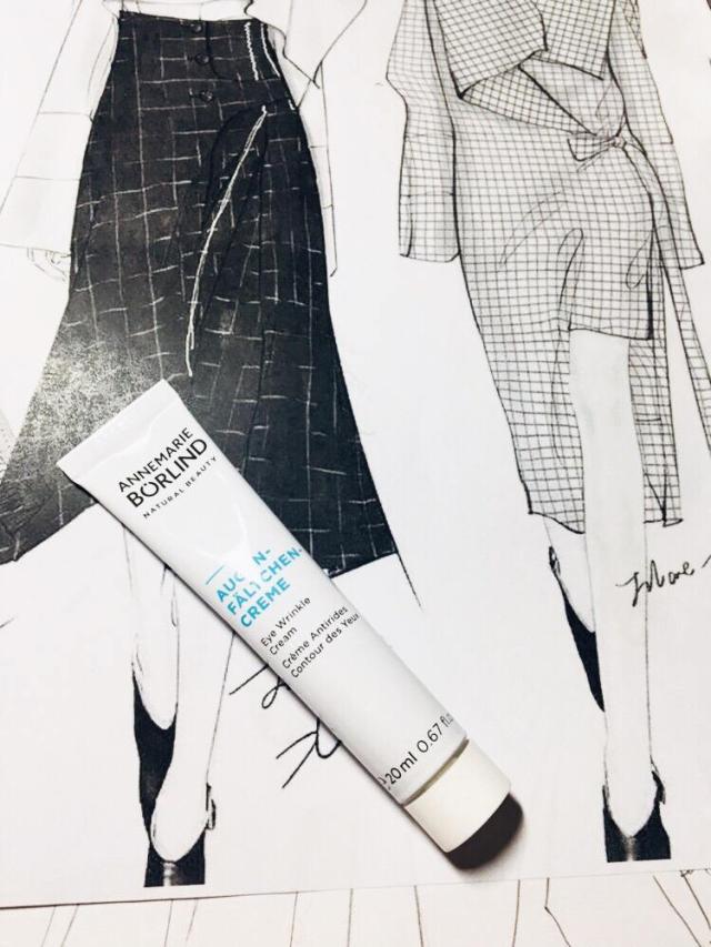 眼霜推荐抗皱淡黑眼圈,眼霜推荐学生党淡化黑眼圈和眼纹