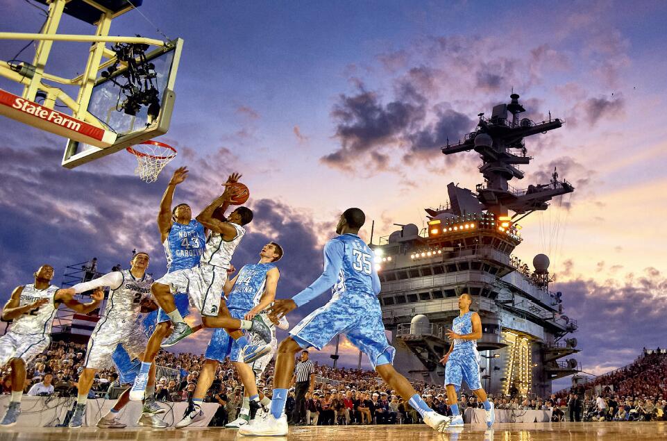 航母上的海军生活视频,航母上的生活是什么样的