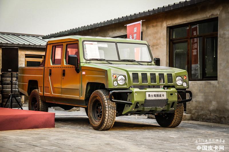 北汽勇士2020款指导价,北汽212和勇士哪个值得买