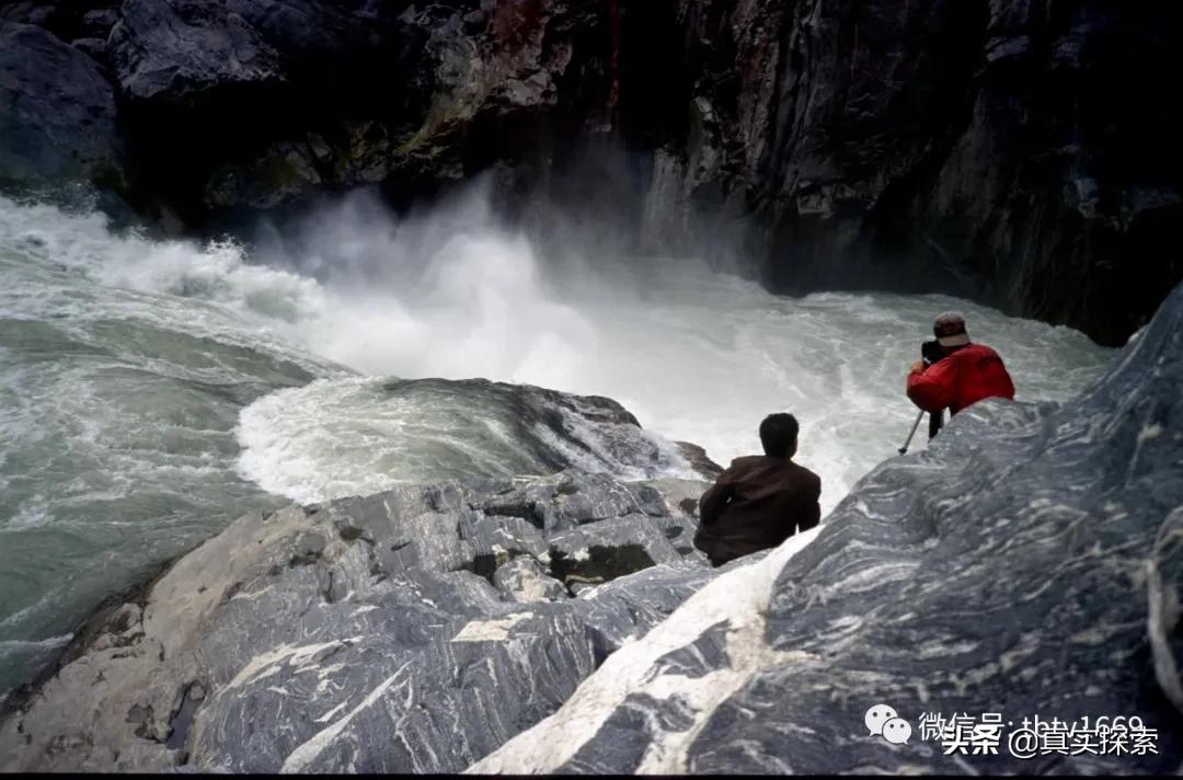雅鲁藏布江大峡谷秘密,雅鲁藏布江大峡谷大瀑布