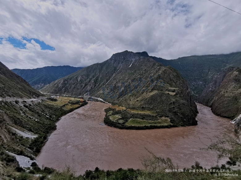 一个人的进藏之旅,一个人一台车旅游的视频