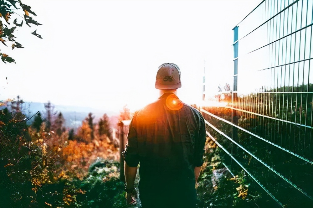 爱一个人为什么要克制自己,爱一个人会克制住自己的欲望吗