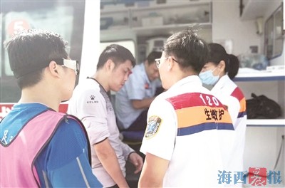 全民健身燃动活动,绿茵场超燃