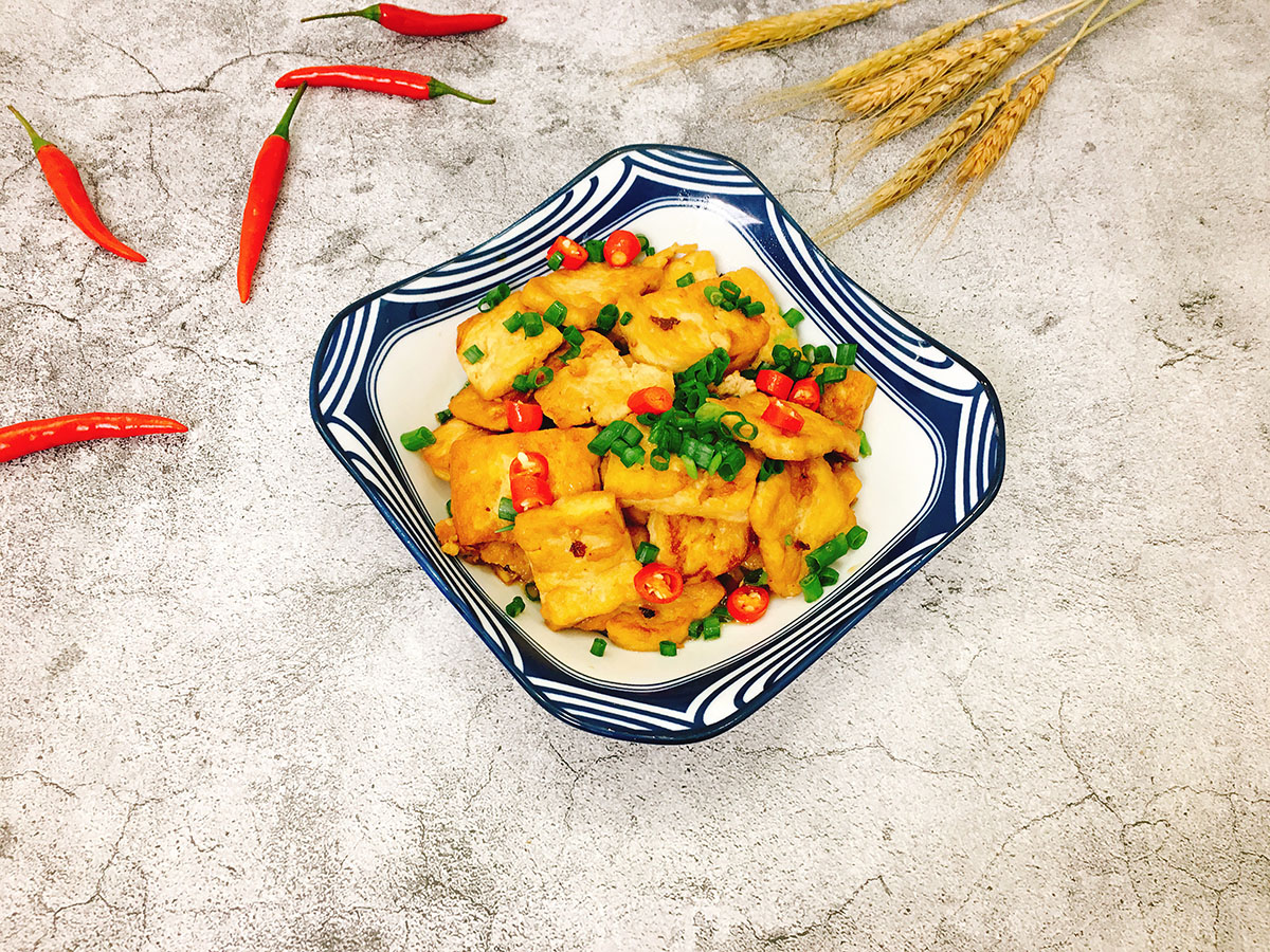 煎豆腐怎么掌握火候,煎豆腐的正确煎法