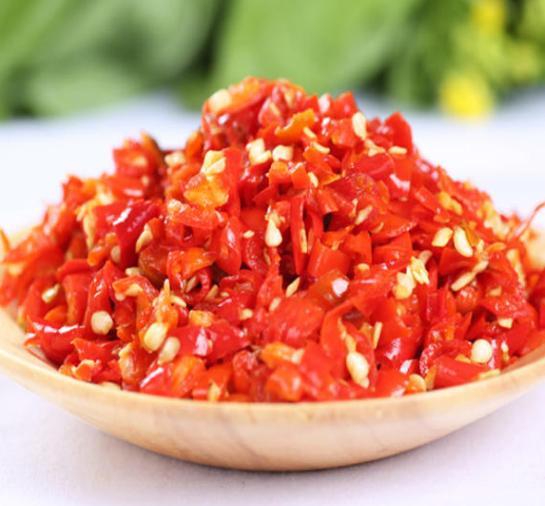 秘制剁辣椒可以做什么好吃的,爱吃辣椒的自己在家做