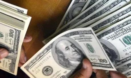 缅甸国内美元汇率下跌，需求增加，兑换机构面临美元短缺的情况