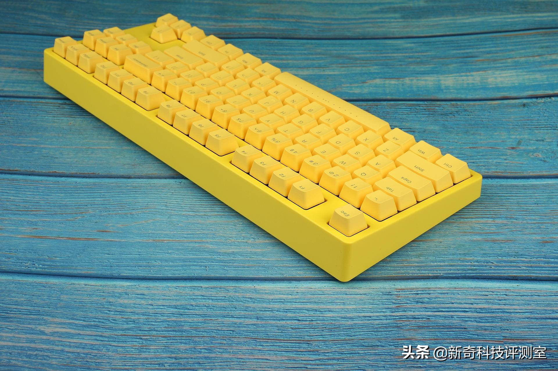 ikbc键盘w200评测,ikbc无线机械键盘w200深空灰