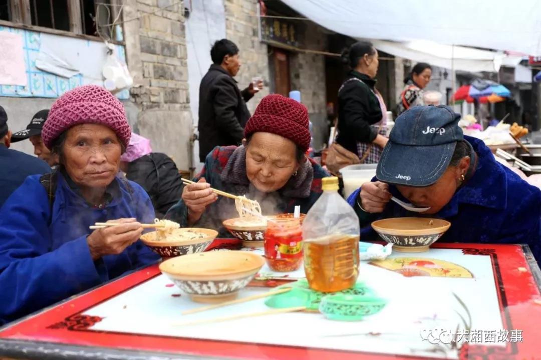 最亲家乡人最浓家乡情,家乡的山家乡水家乡的美景