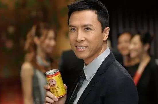 200亿跌剩5亿！夫妻内斗、“归来”乏术，“别姬”后的霸王将向何处去？