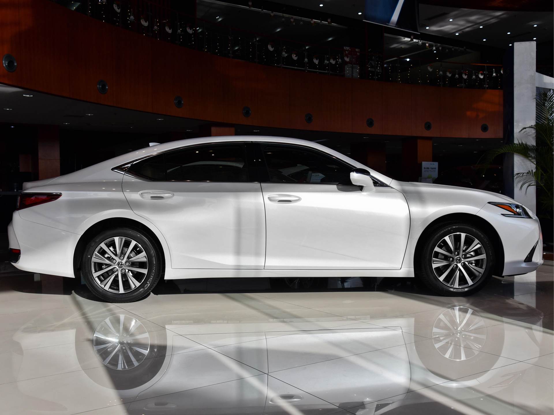 为何es200的动力比凯美瑞2.0强,1.4t的高尔夫和es200的2.0自吸