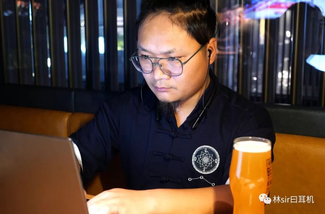 oppoencoq1降噪耳机评测,不张扬耳机推荐