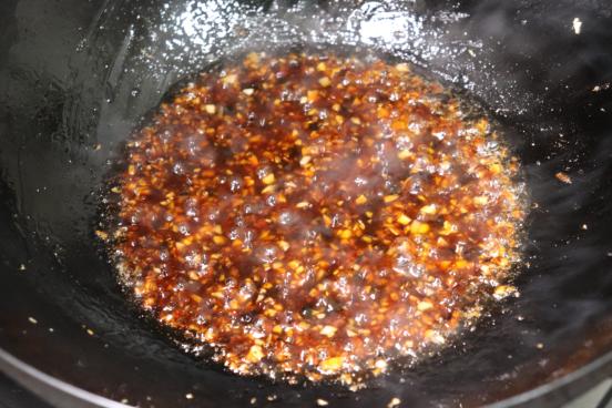 广东虎皮鸡爪最正宗的做法,虎皮鸡爪怎么起松皮