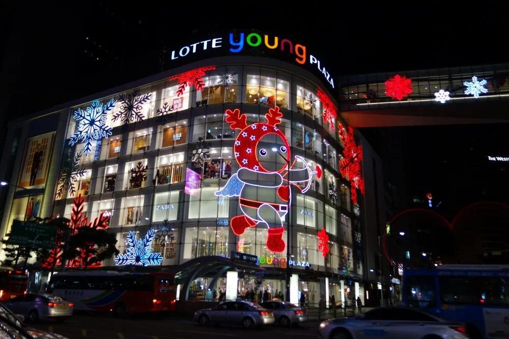 被冠以“素质低”的中国游客,如今成了一些国家最为思念的亲人