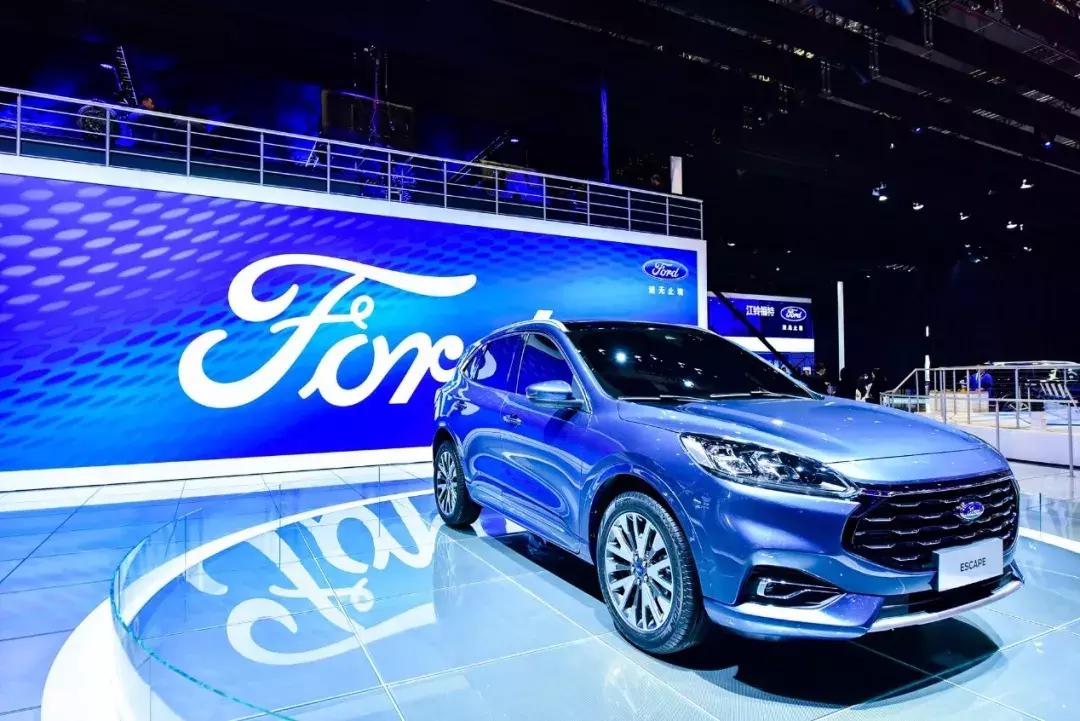 全新合资SUV车型,搭载1.5T和2.0T发动机,油耗低至6.4L/100km