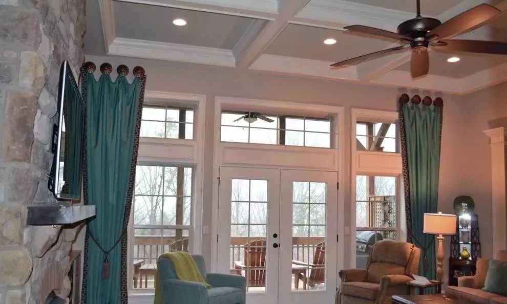 别墅客厅窗帘最新款式效果图,2020别墅窗帘