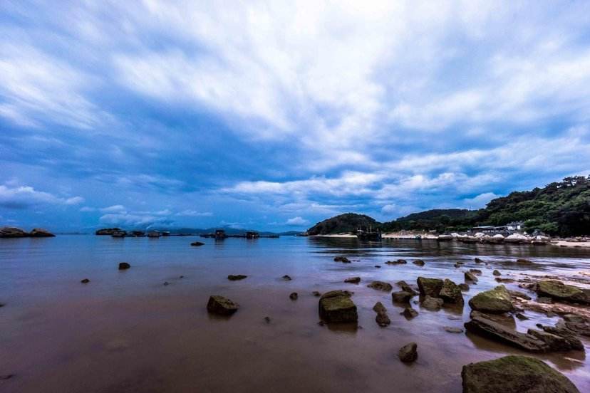 广东必去的沙滩旅游景点,广东十个露营的海岛