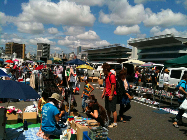 日本真实的街道,日本真的满街都没有垃圾吗