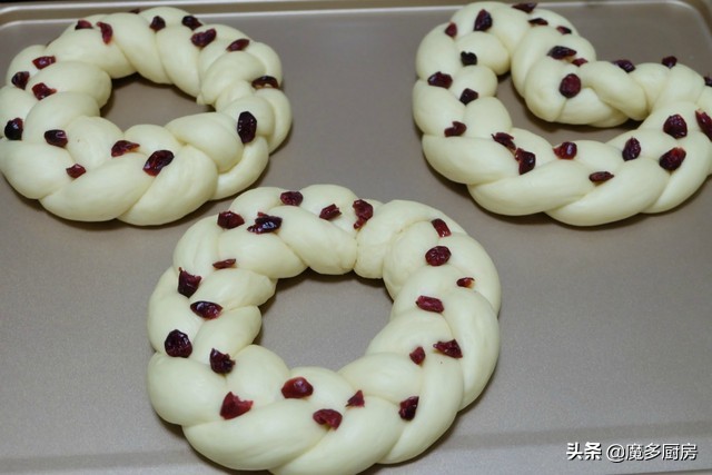 面包不炸不烤怎么做,早餐面包不用油怎么做