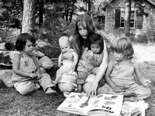 玛丽莲梦露和奥黛丽赫本有多漂亮,奥黛丽赫本和玛丽莲梦露颜值分析