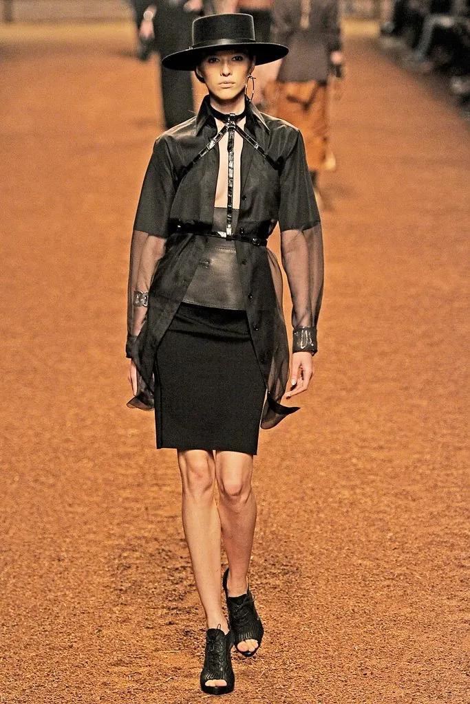 lv邀请马来西亚,lv留学生包