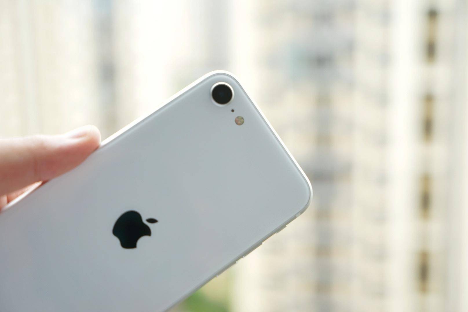 iphonese最新代测评,新一代iphonese4月发布