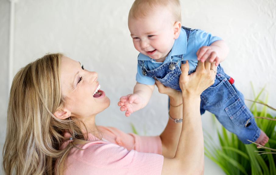 幼儿园出现事故谁承担责任 (造成幼儿人身伤害事故的原因5点)