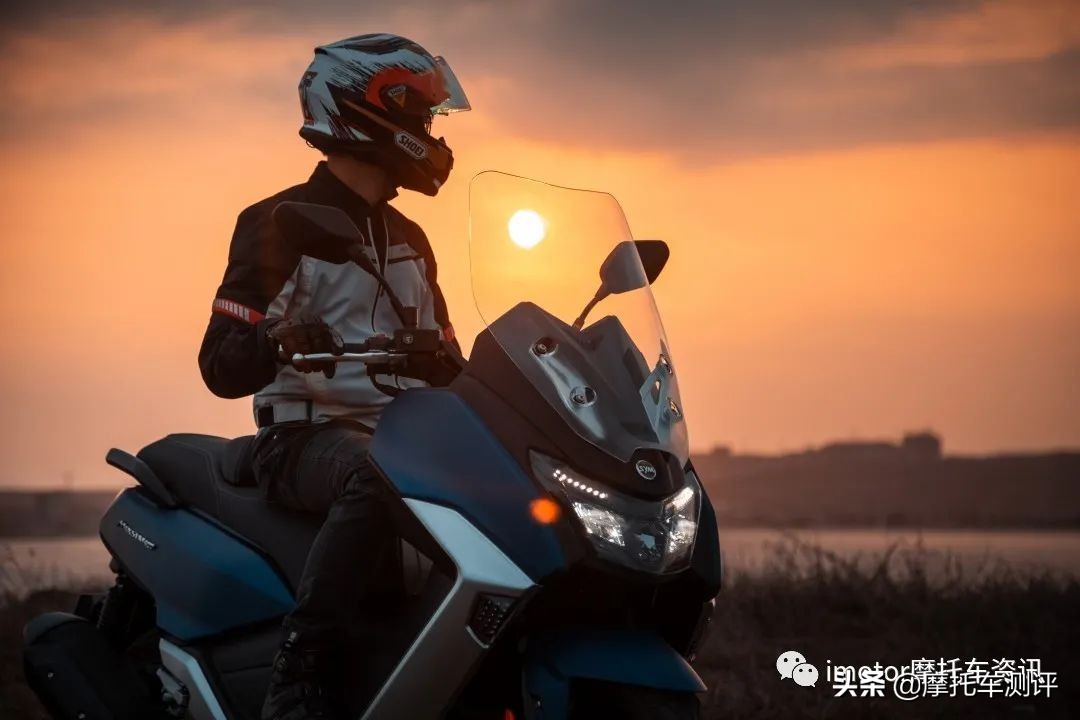 豪华大踏板车250到300摩托车推荐,休旅大踏板