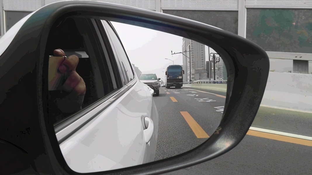 手动挡如何调整车身正直,如何保持车身正直