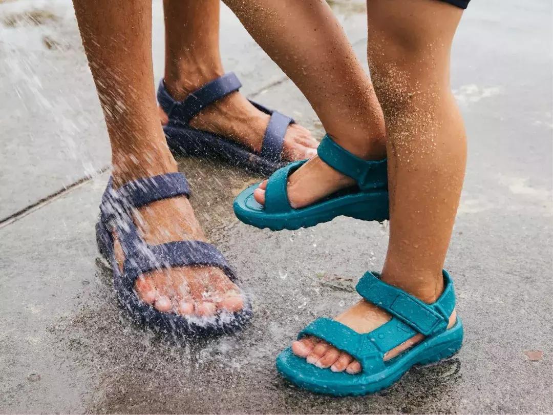 未来几天成都雨雨雨雨，雨天出门该如何自救？