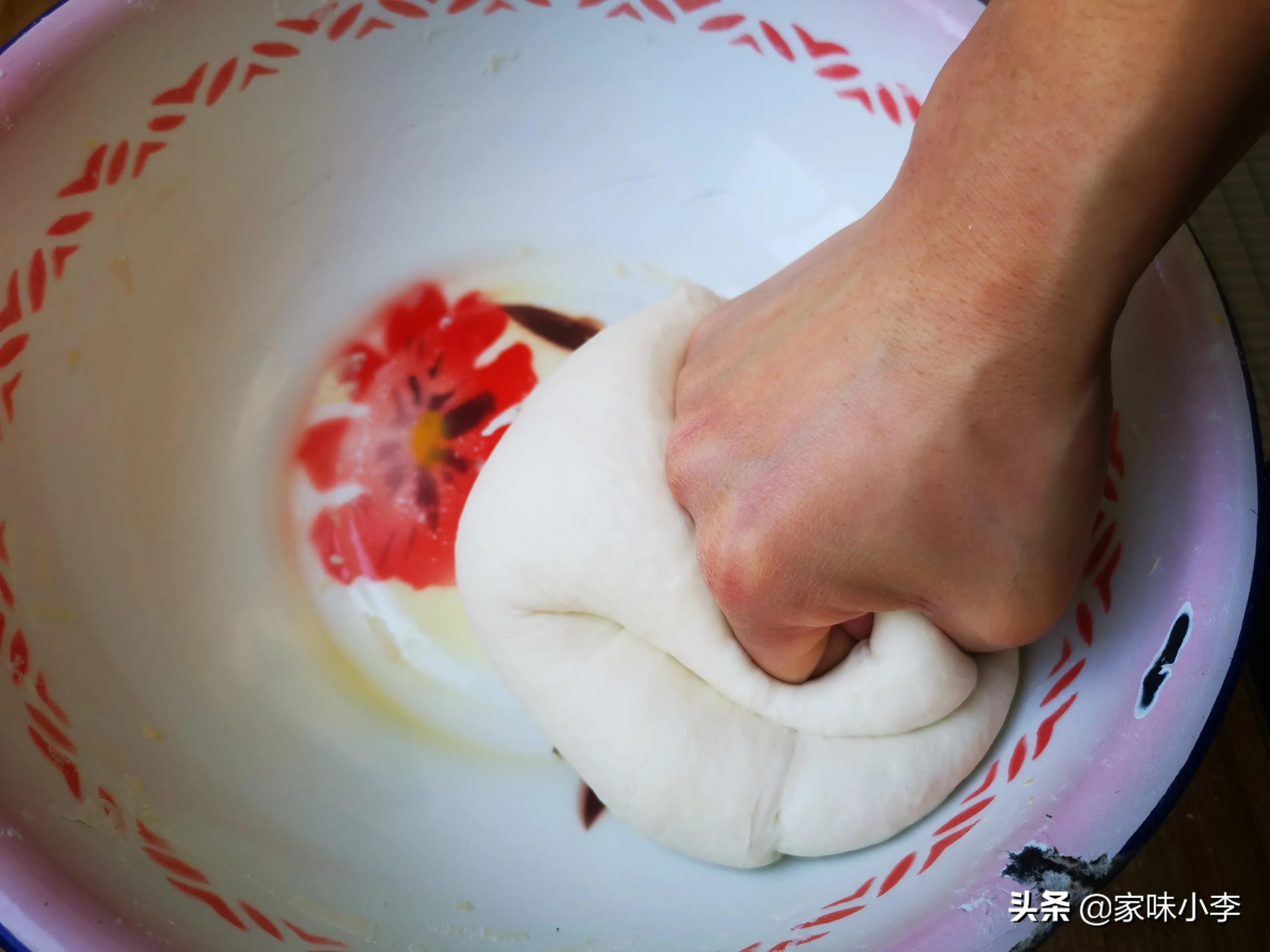 和面不粘手的方法和技巧,手和面如何和才筋道