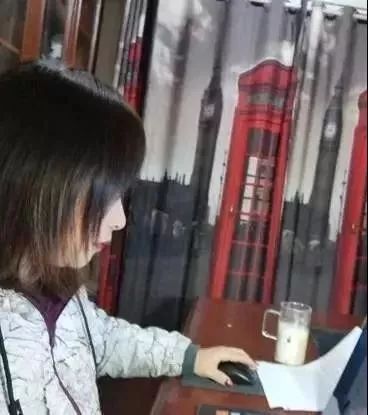 老师被逼成网红直播上课的背后,盘点那些全网被学生逼疯的老师